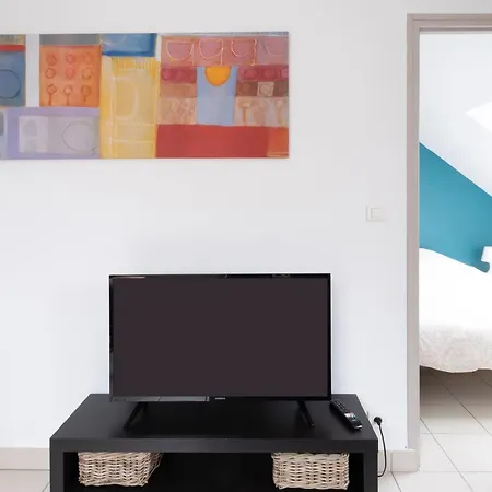 Immeuble Entier Coeur De Ville Avec Terrasse & Balcon Appartement *