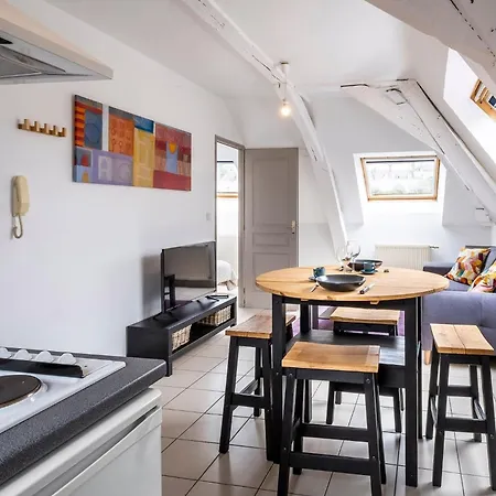 Appartement Immeuble Entier Coeur De Ville Avec Terrasse & Balcon Segré